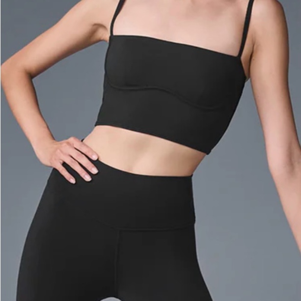 ALO Yoga Classic Black Sports Bra